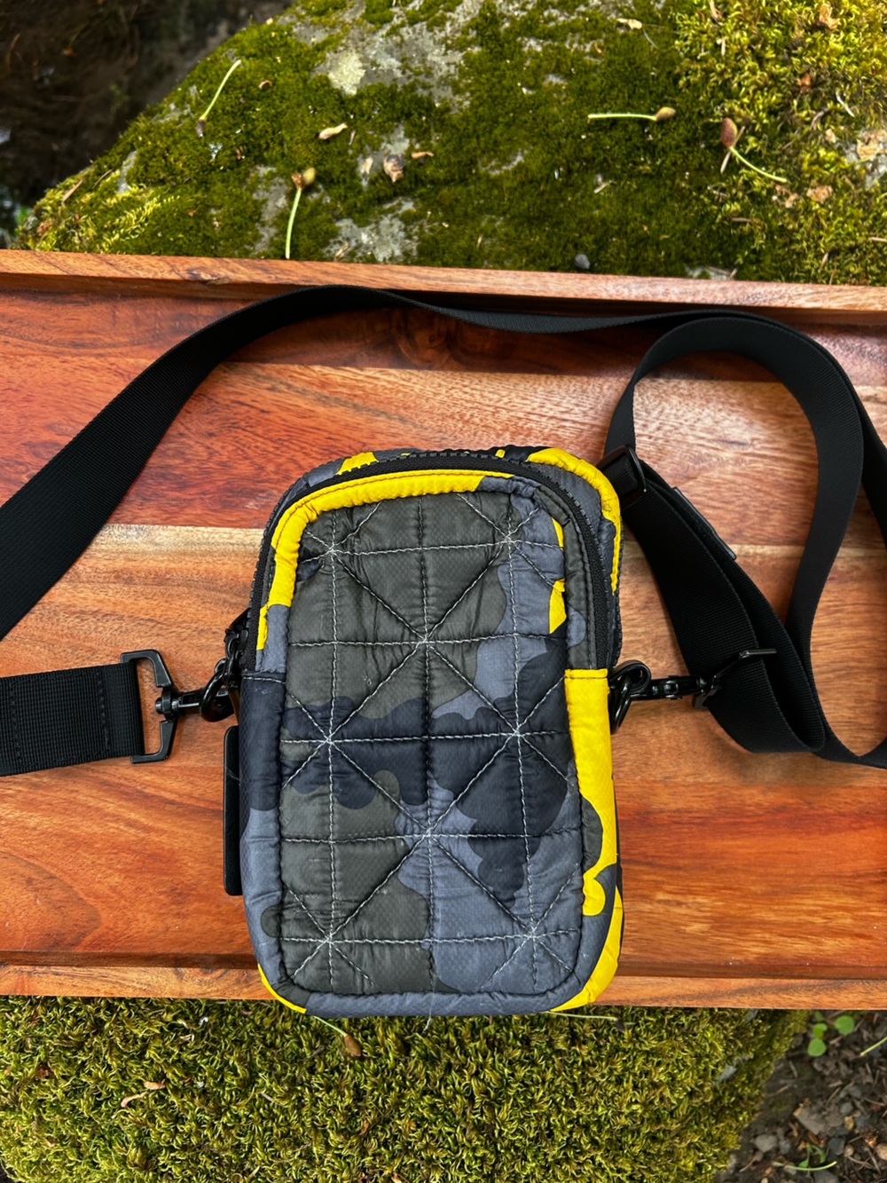 Vee Collective Berlin - Quilted Camouflage Crossbody Bag